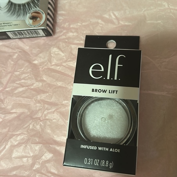 Juvia’s place,Marc Jacobs,Ardell, e.l.f. & More Beauty Lot bundle - Picture 12 of 12